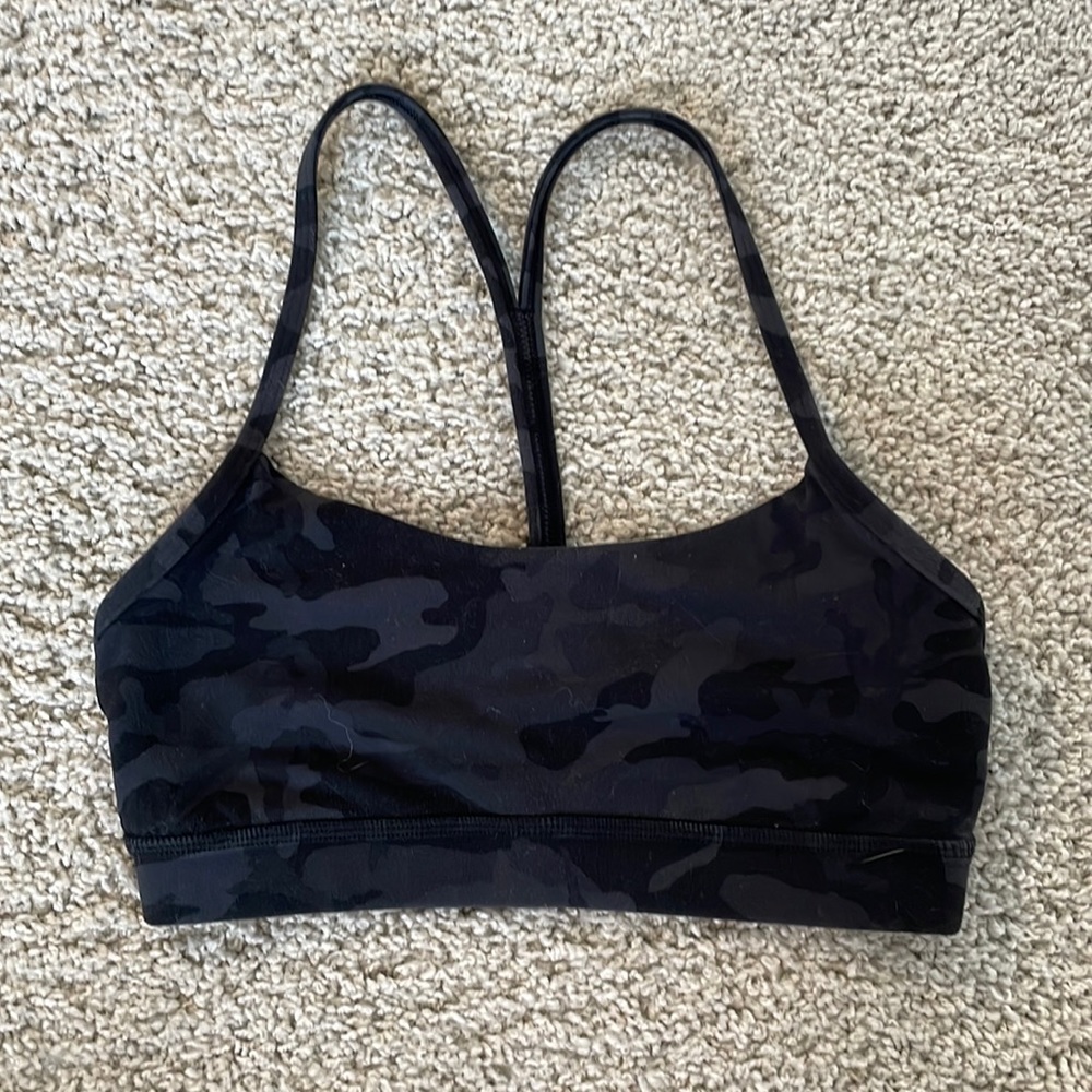 Lululemon Flow Y Nulu Bra